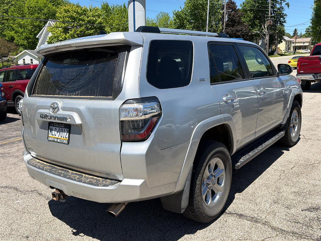 2019 Toyota 4Runner SR5 Premium - 5