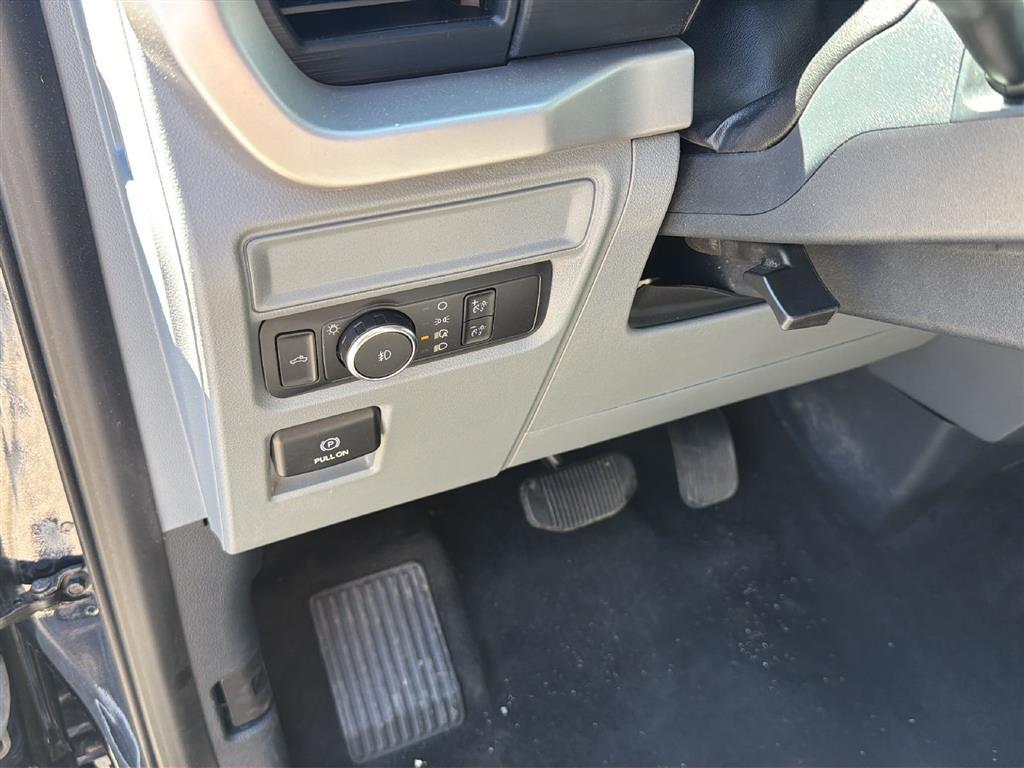 2022 Ford F-150 XLT - 11