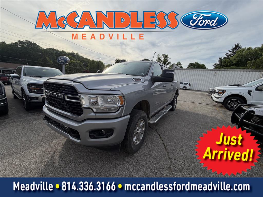Billet Silver Metallic Clearcoat 2024 RAM 2500 Big Horn Crew Cab 4WD Pickup Truck Four-Wheel Drive 8-Speed Automatic