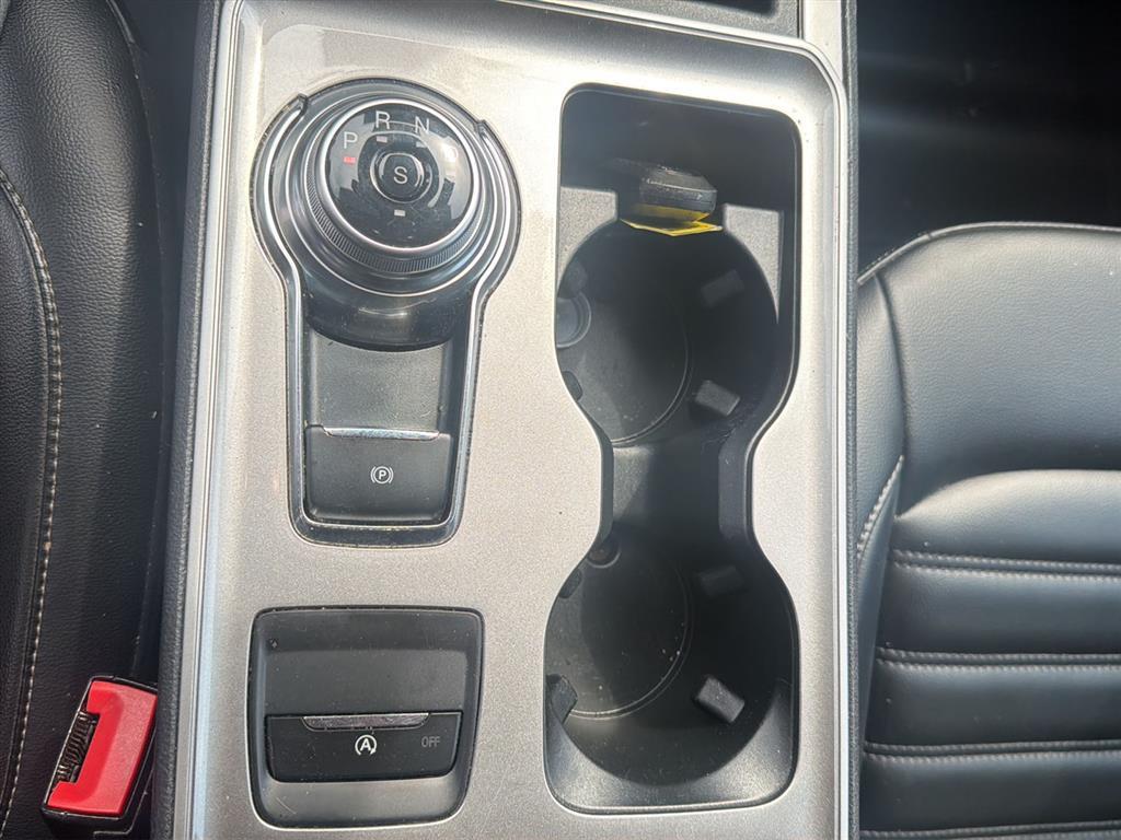 2023 Ford Edge photo 26 of 33