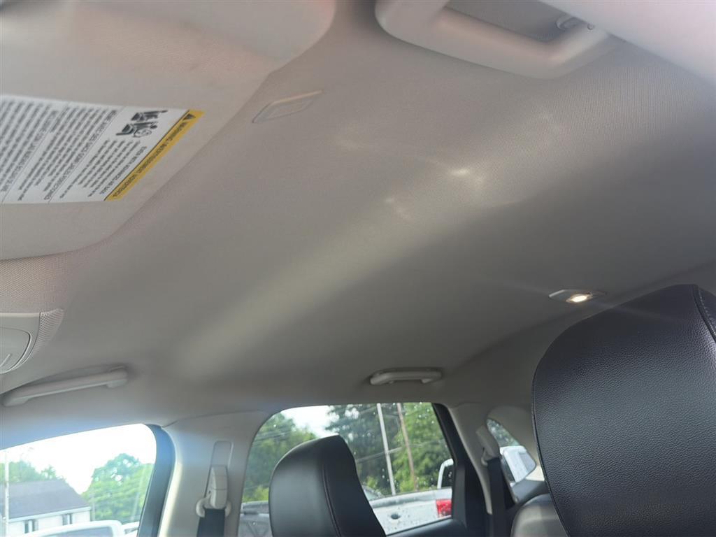 2023 Ford Edge photo 32 of 33