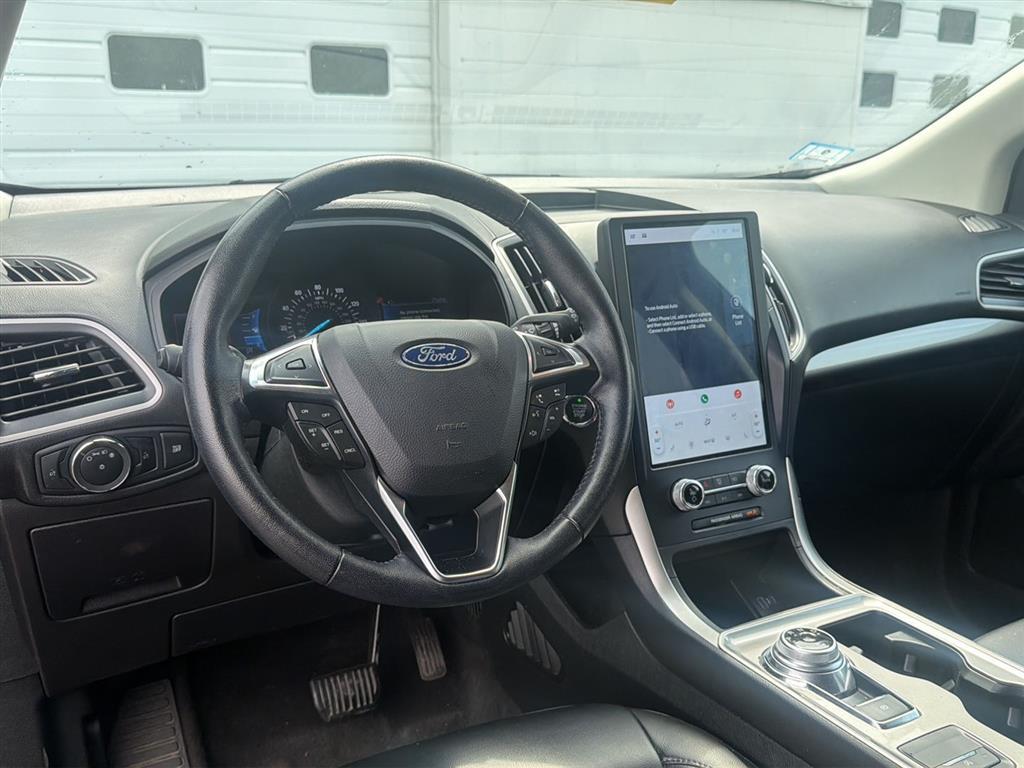2023 Ford Edge photo 33 of 33