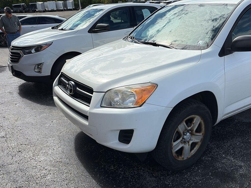 2010 Toyota RAV4 photo 4 of 7