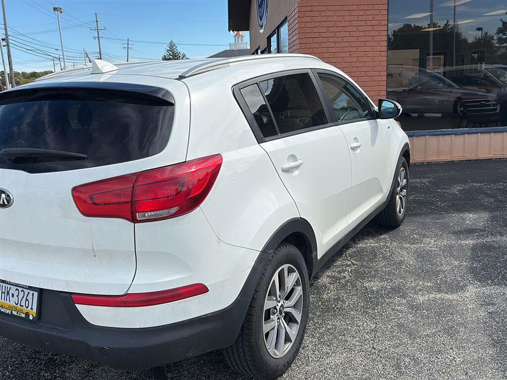 2014 Kia Sportage photo 3 of 5