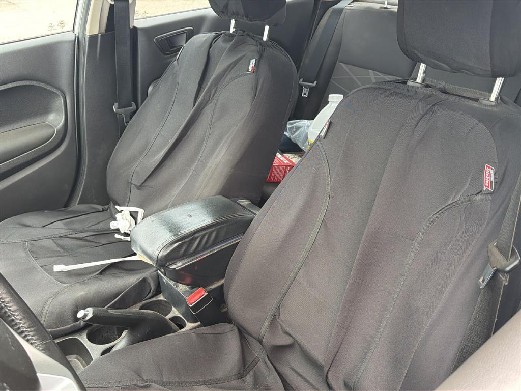 2015 Ford Fiesta photo 20 of 20