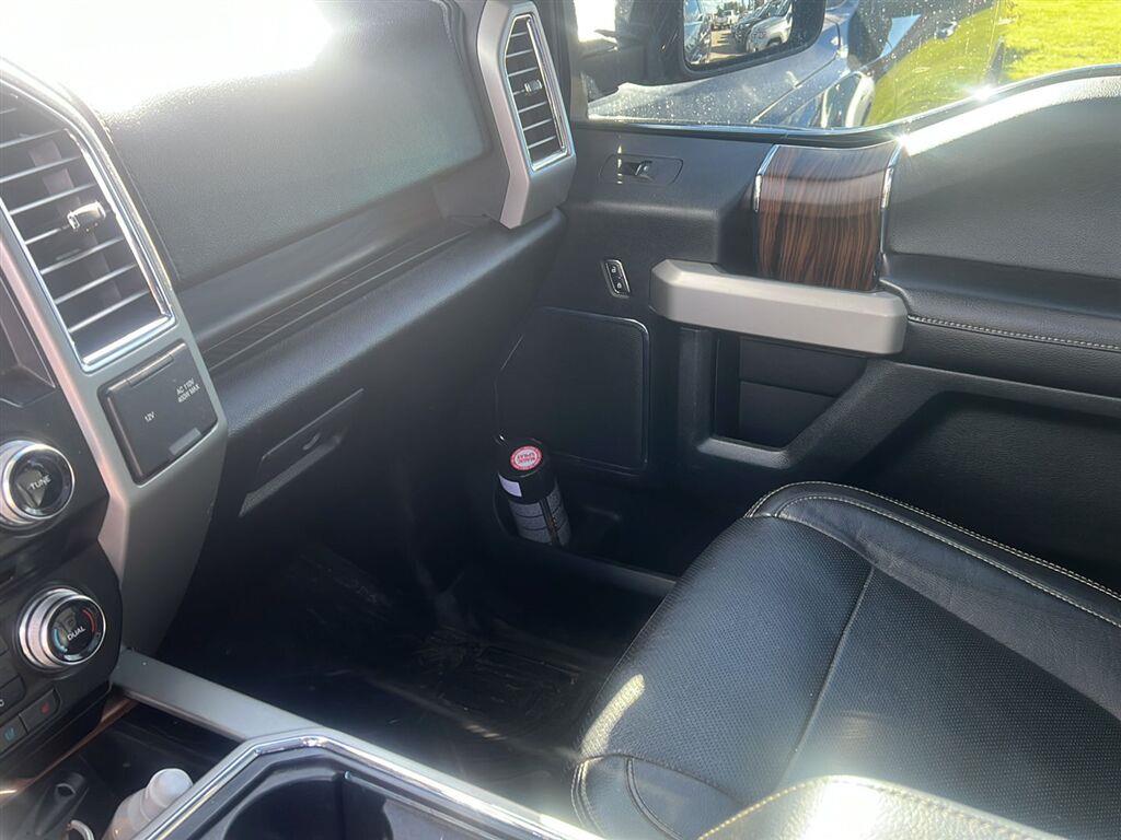 2016 Ford F-150 photo 17 of 20