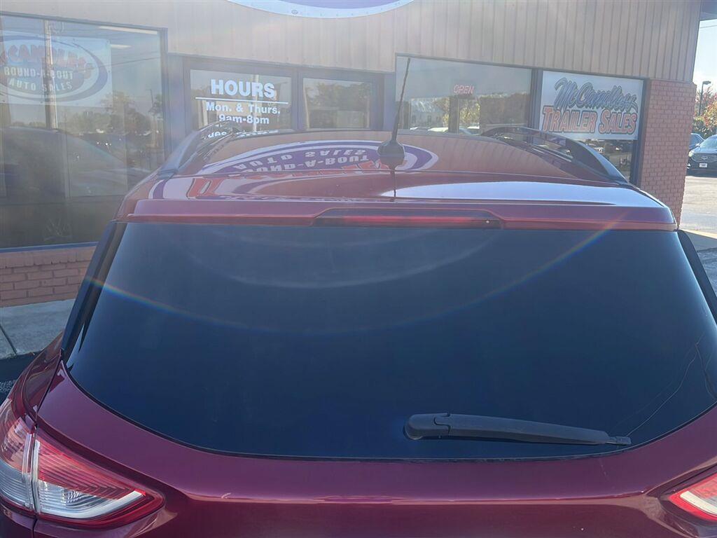 2016 Ford Escape photo 4 of 21