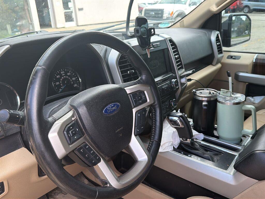 2017 Ford F-150 photo 11 of 19