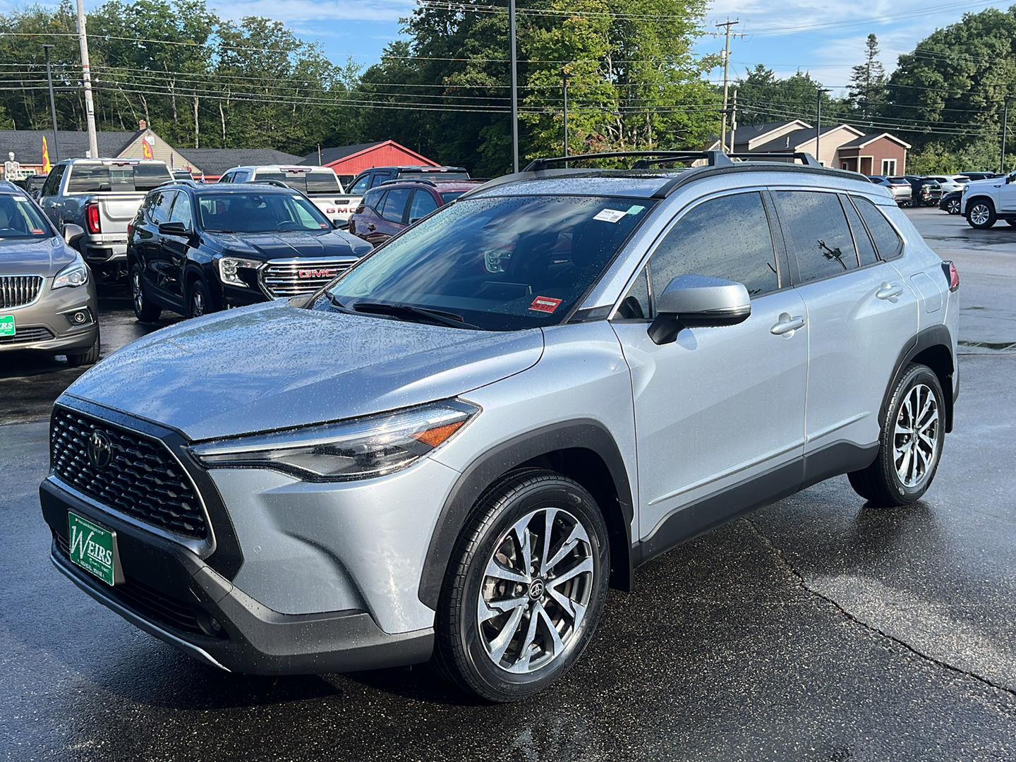 Sonic Silver 2022 Toyota Corolla Cross SUV / Crossover All-Wheel Drive Continuously Variable Transmission