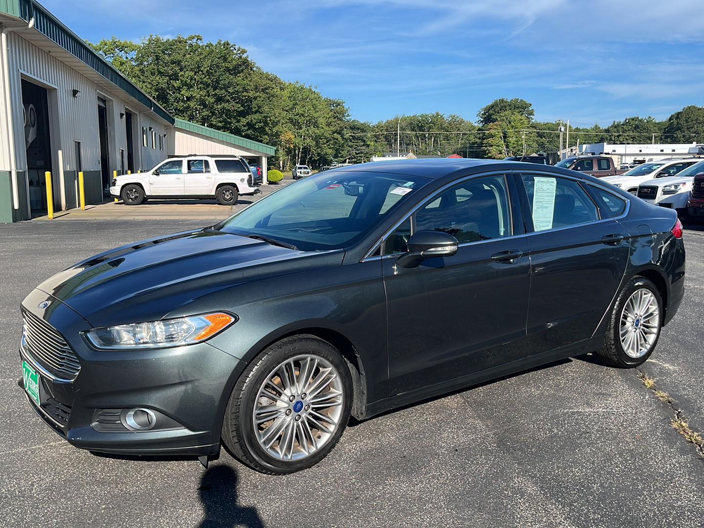 Guard 2015 Ford Fusion Sedan Front-Wheel Drive 6-Speed Automatic