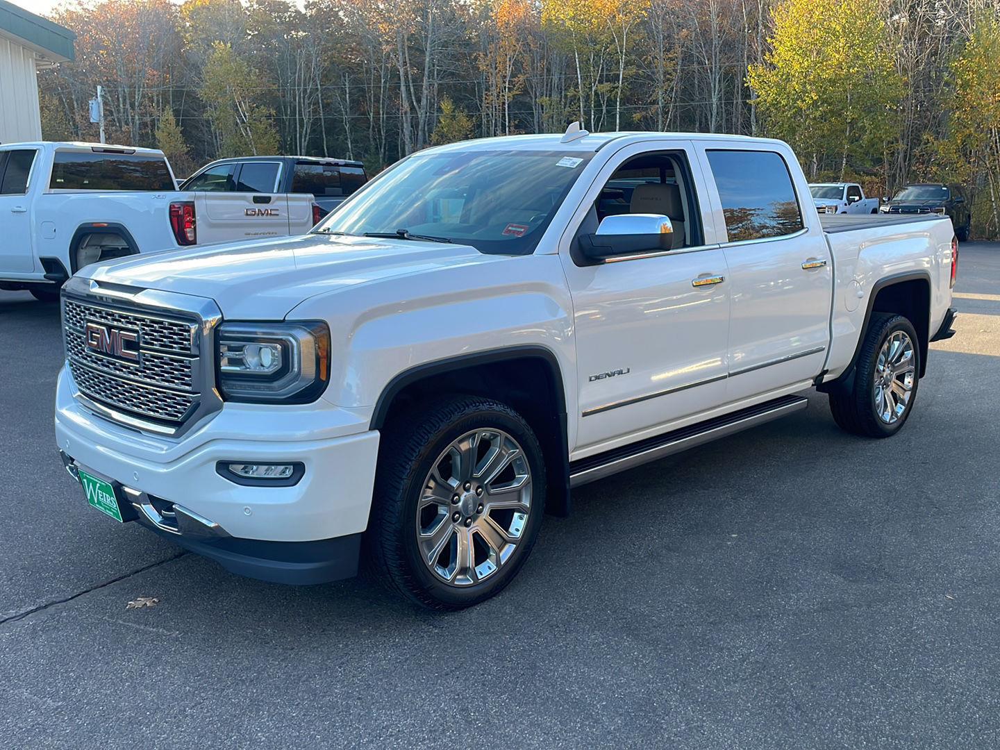 White Frost Tricoat 2017 GMC Sierra 1500 Pickup Truck Four-Wheel Drive 8-Speed Automatic