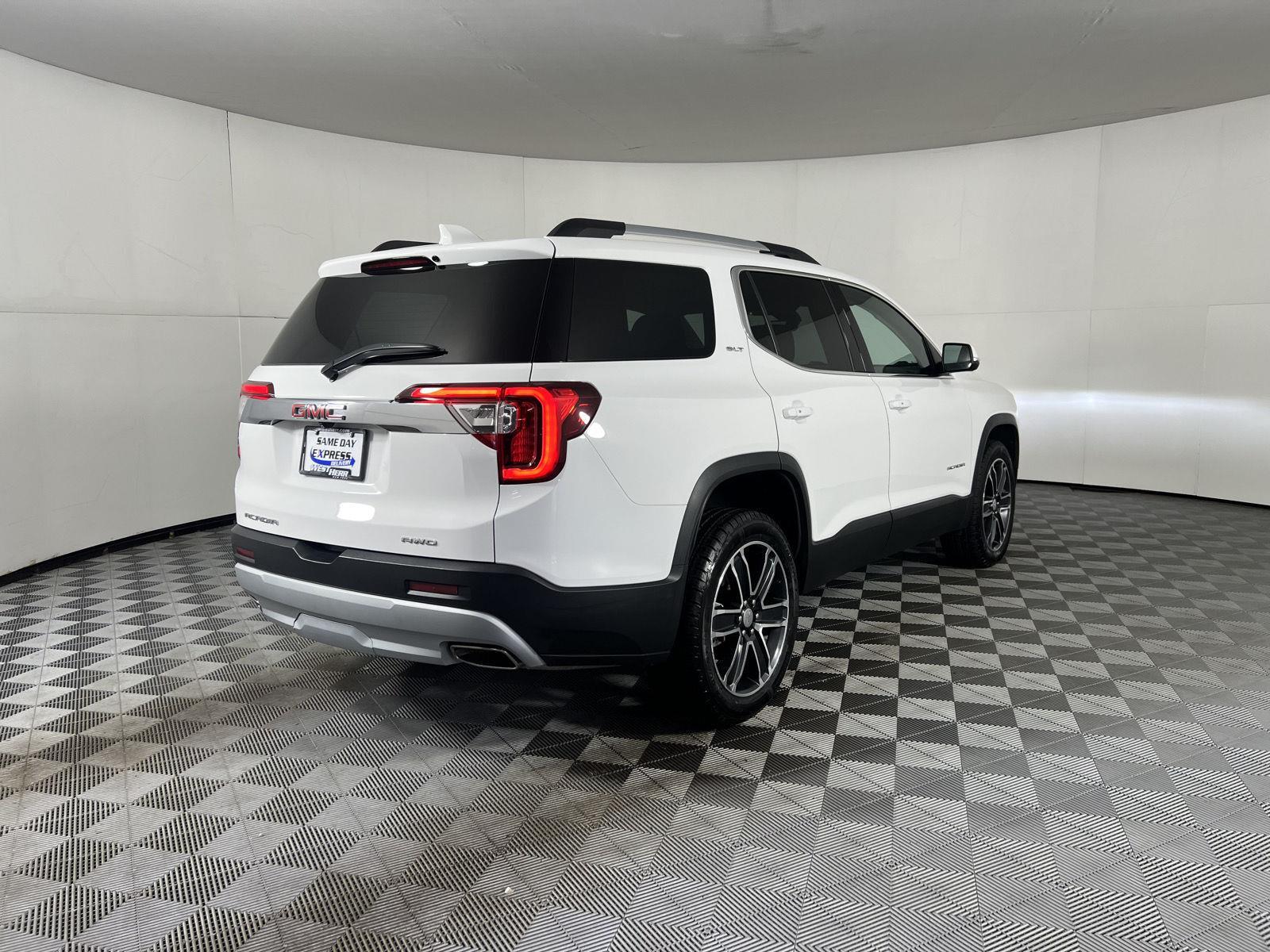 Used 2023 Summit White GMC SLT image 22
