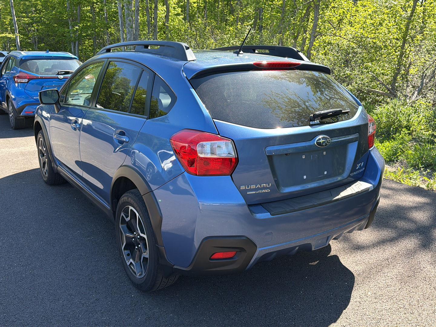 Used 2015 Quartz Blue Pearl Subaru Premium image 7