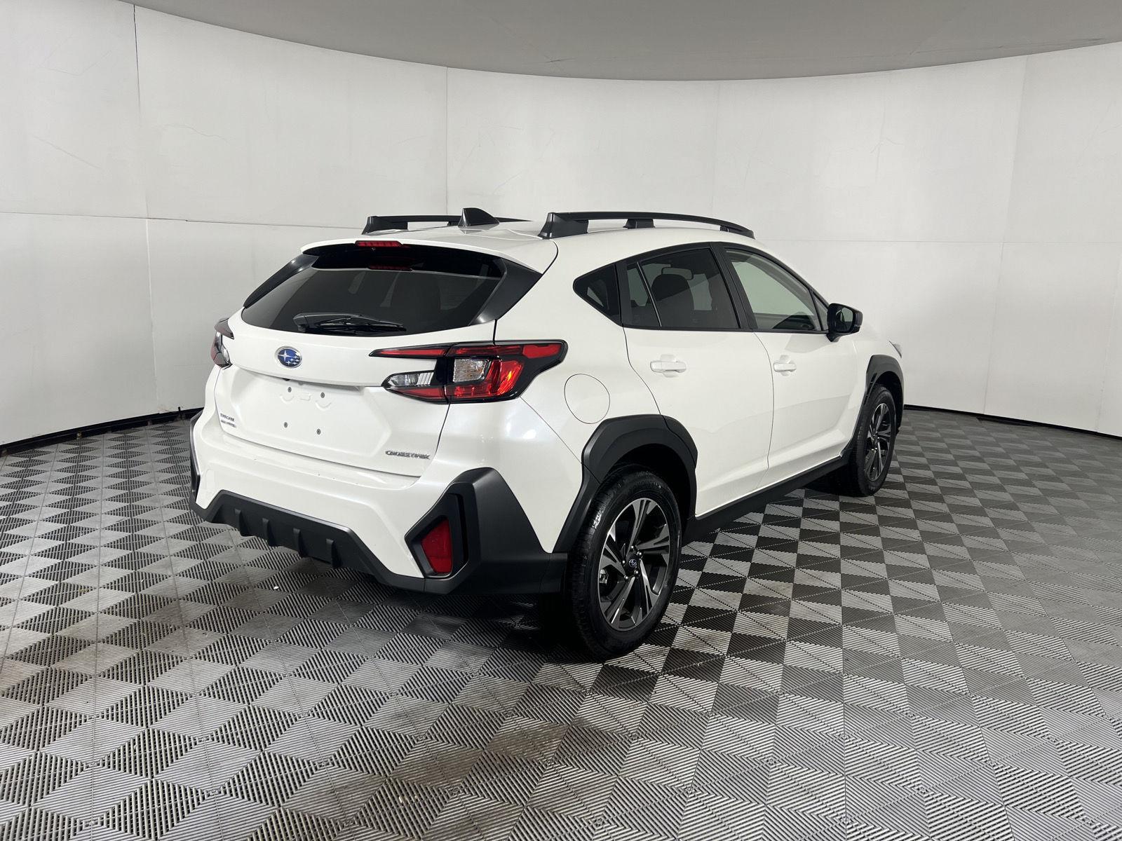 Used 2025 Crystal White Pearl Subaru Premium image 21