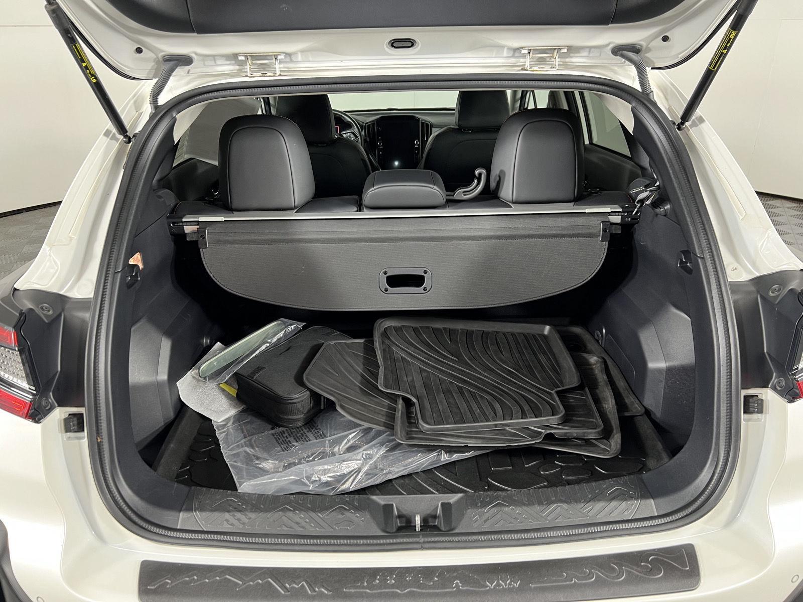 Certified Used 2024 Crystal White Pearl Subaru Limited image 6