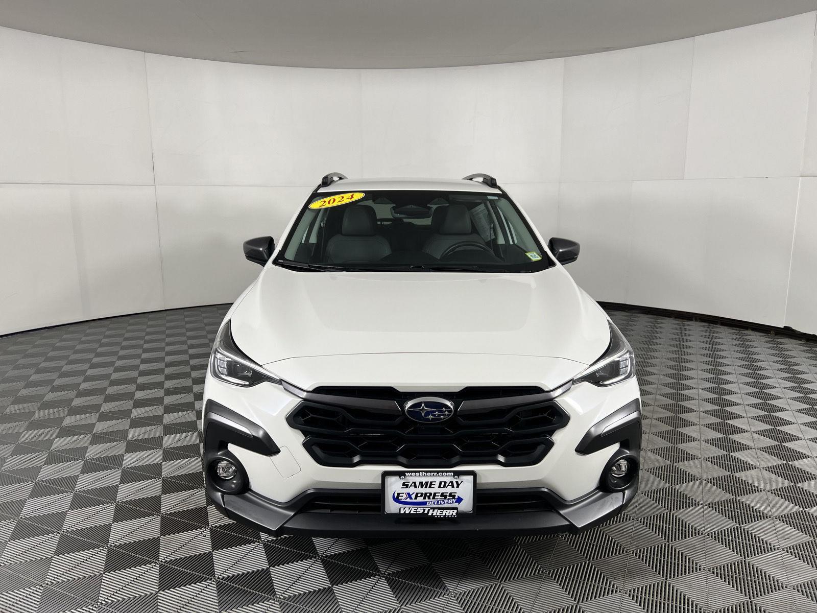 Certified Used 2024 Crystal White Pearl Subaru Limited image 11