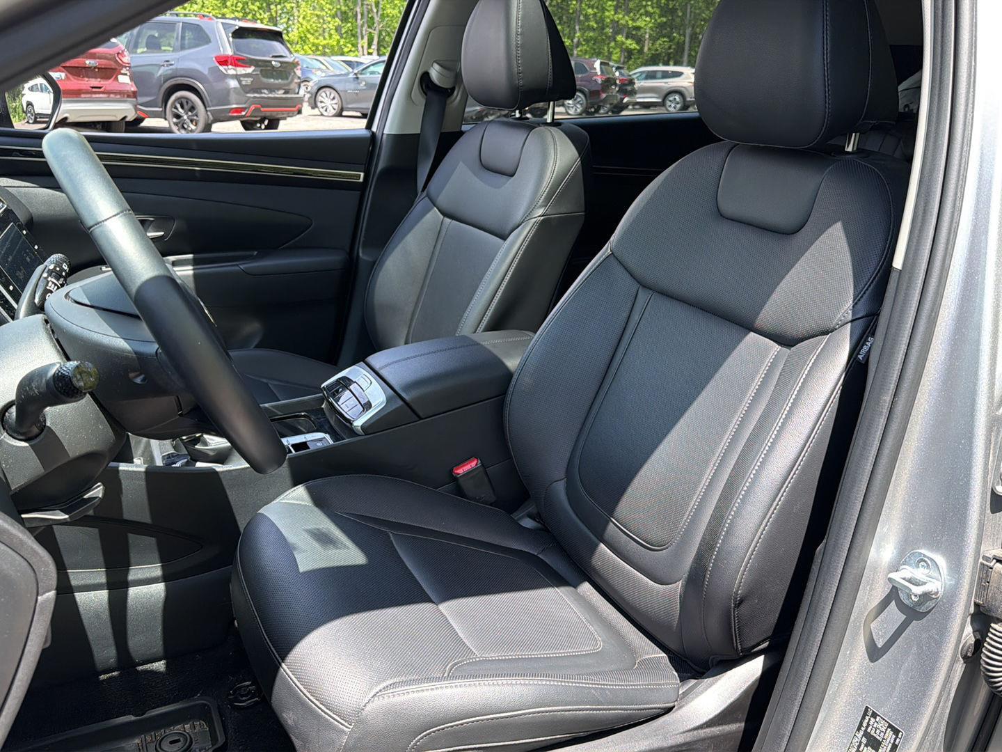 Used 2023 Shimmering Silver Hyundai SEL image 4