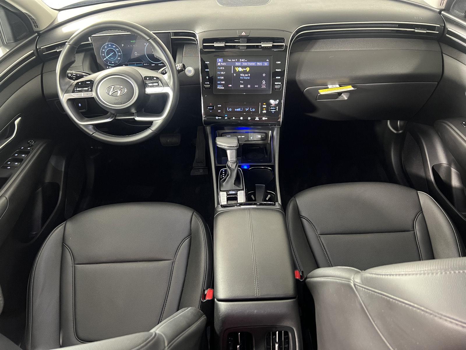 Used 2023 Shimmering Silver Hyundai SEL image 2