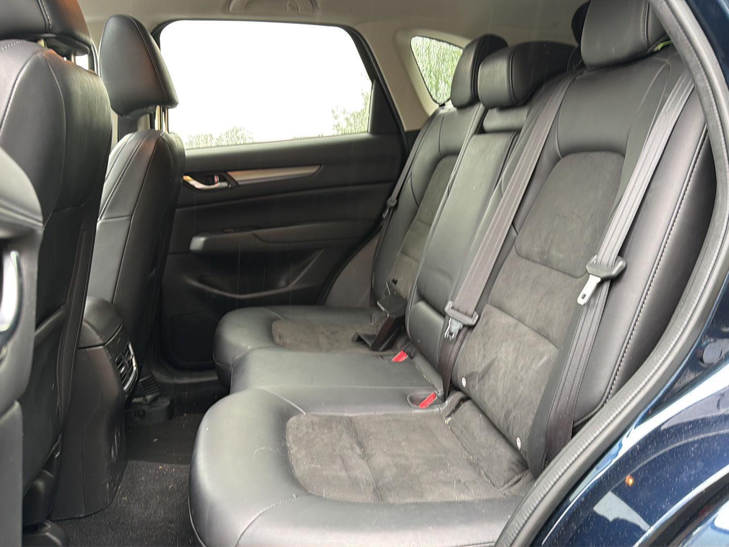 Used 2019  Mazda Touring image 15