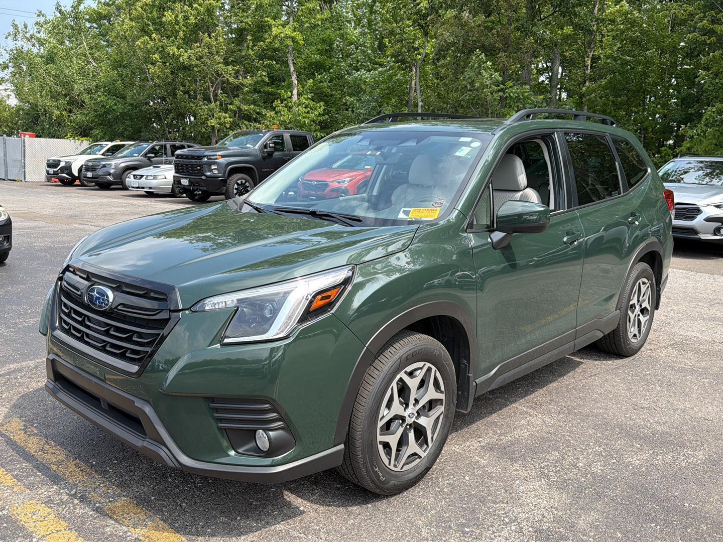 Certified Used 2023 Cascade Green Silica Subaru Premium image 12