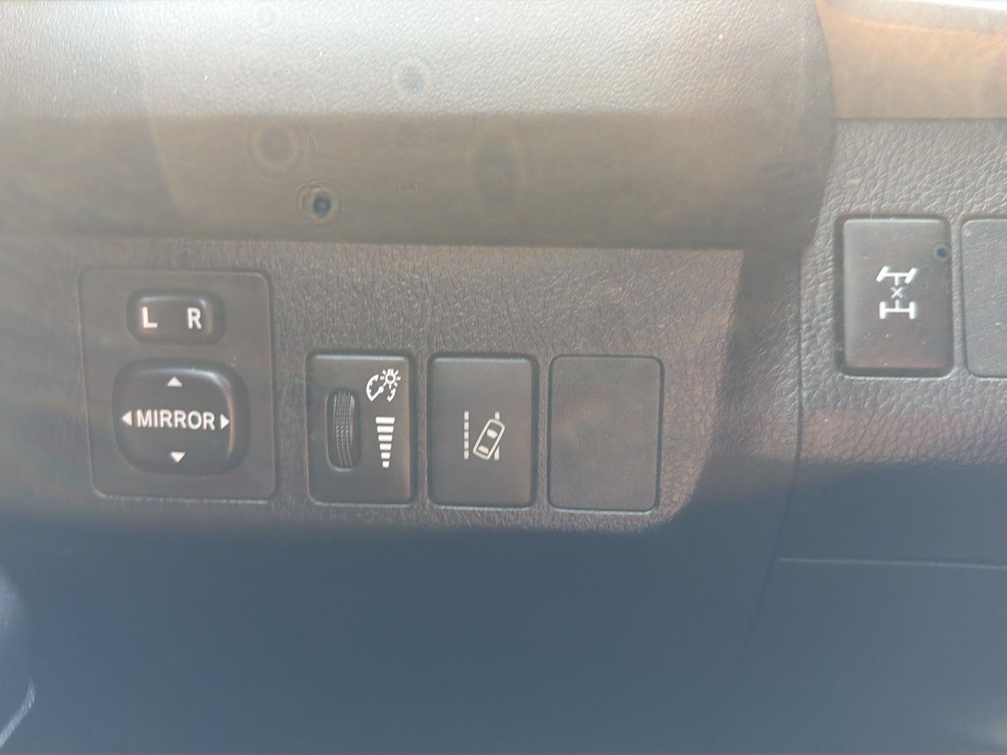 Used 2018 Black Toyota LE image 17