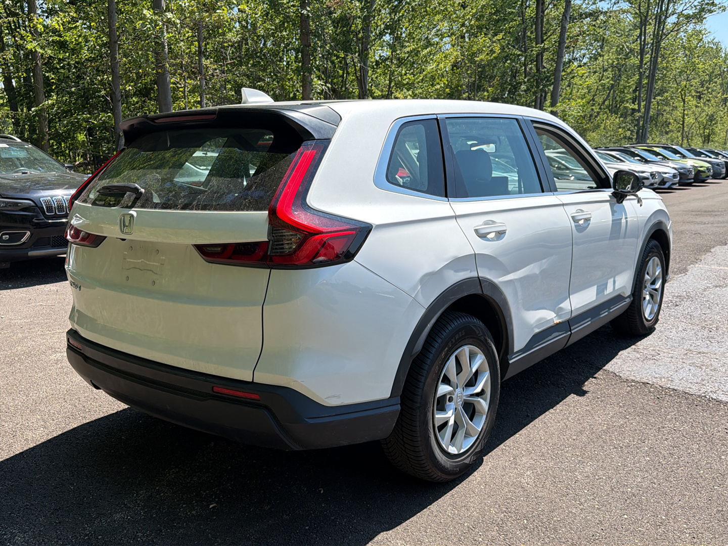 Used 2023 Platinum White Pearl Honda LX image 8