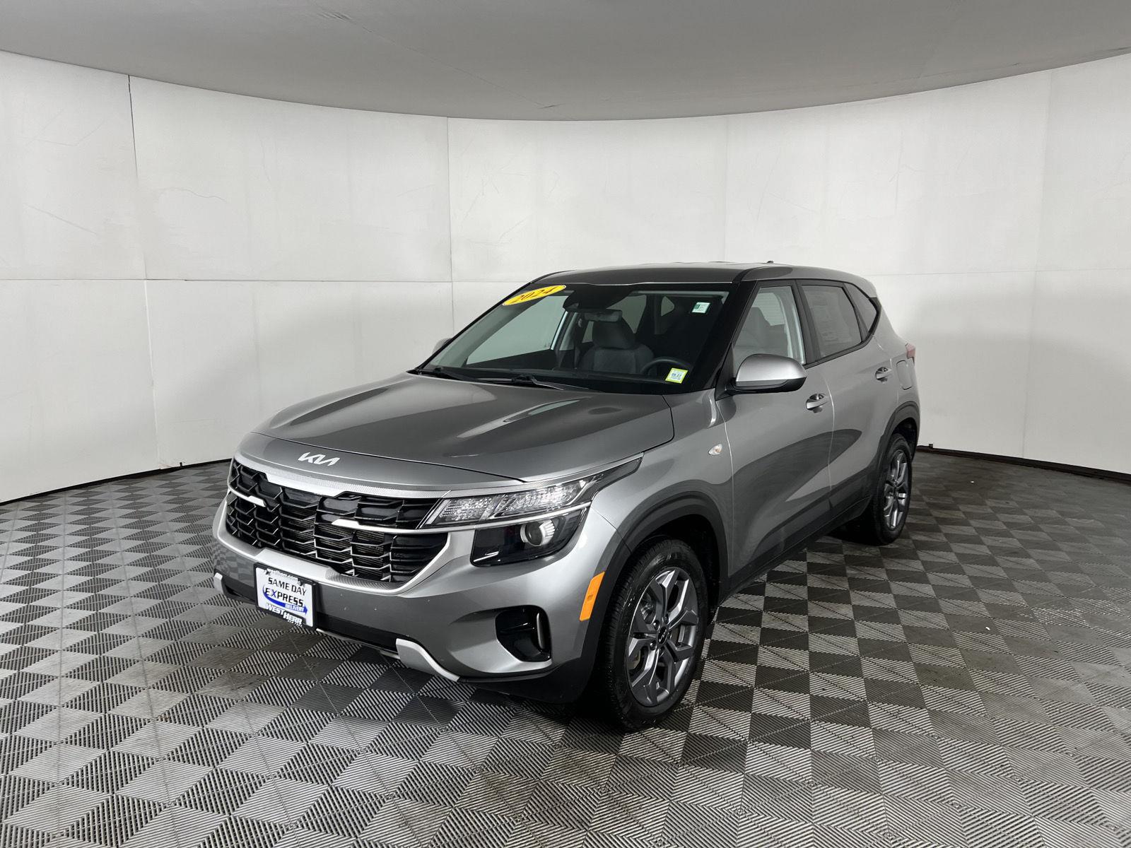 Used 2024 Steel Gray Kia LX image 13
