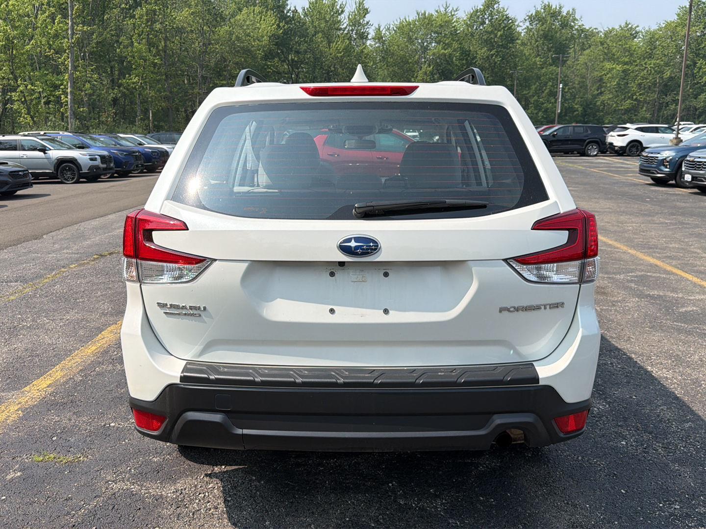 Certified Used 2022 Crystal White Pearl Subaru  image 8