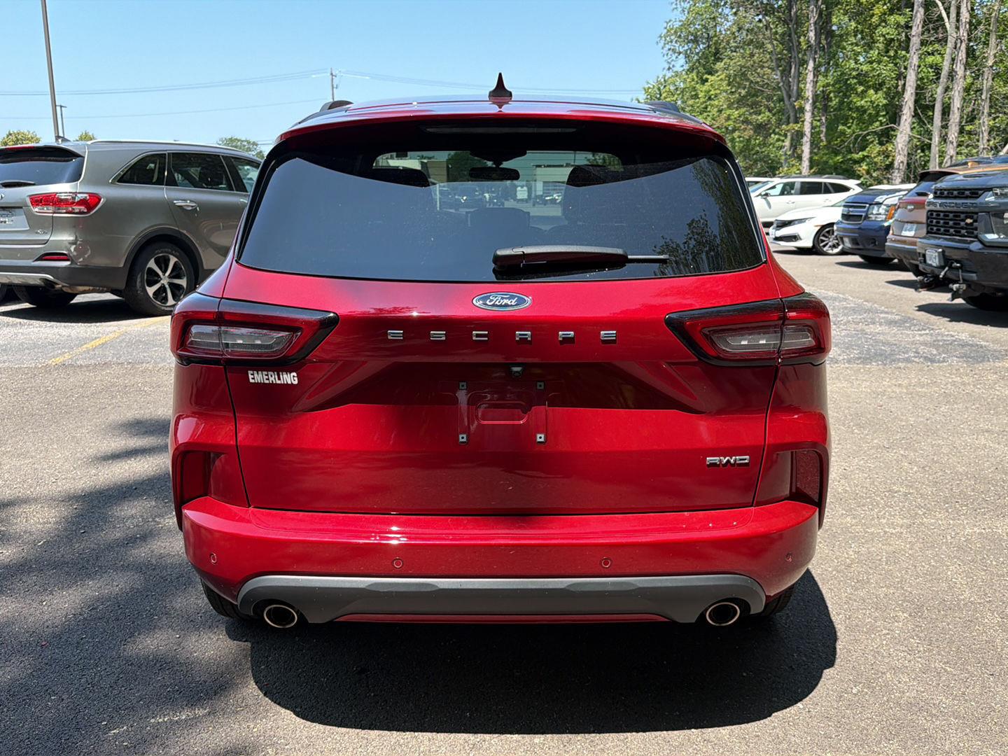 Used 2024 Rapid Red Metallic Tinted Clearcoat Ford ST-Line image 9