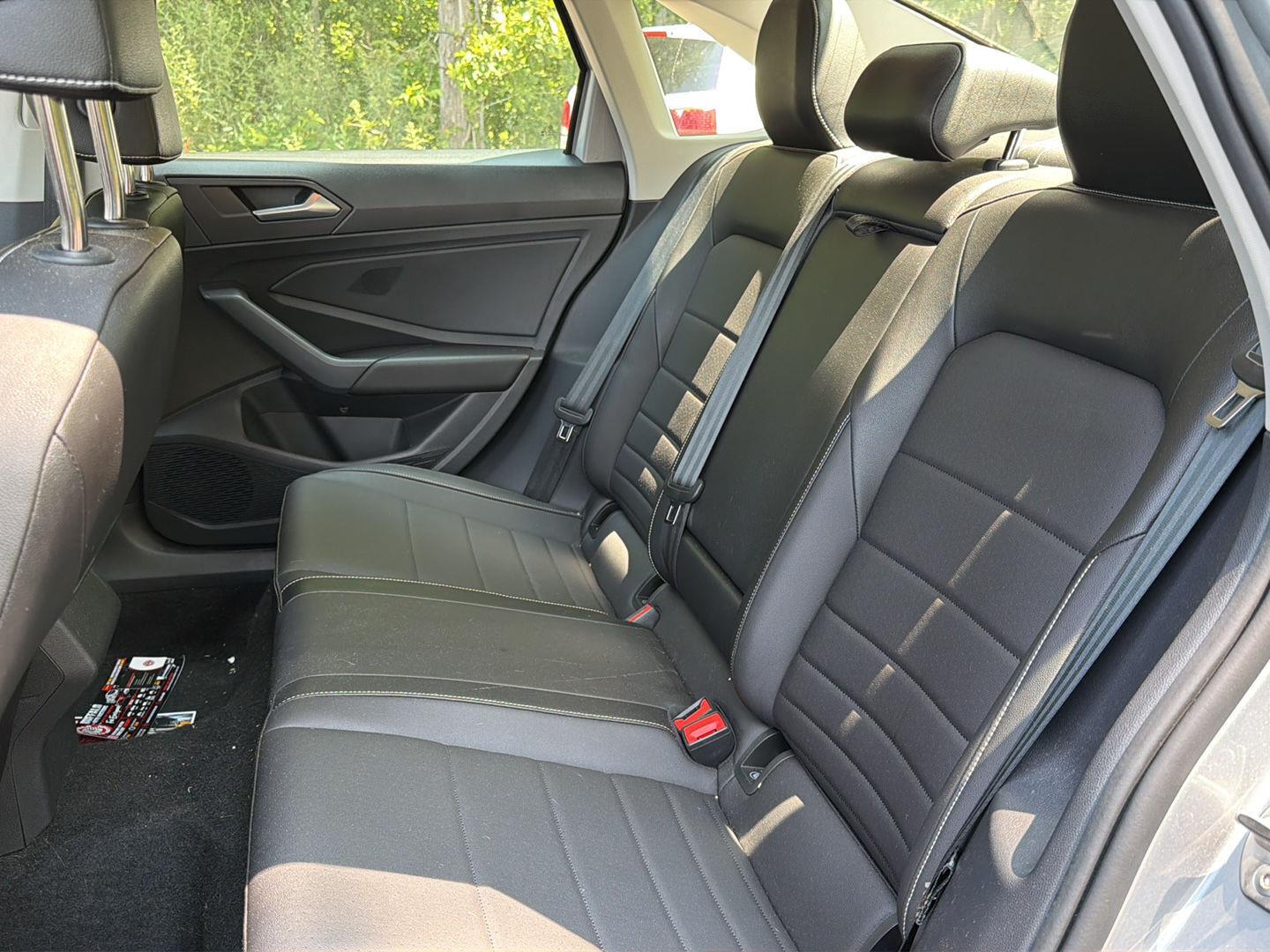 Used 2023 Platinum Gray Metallic Volkswagen SE image 15