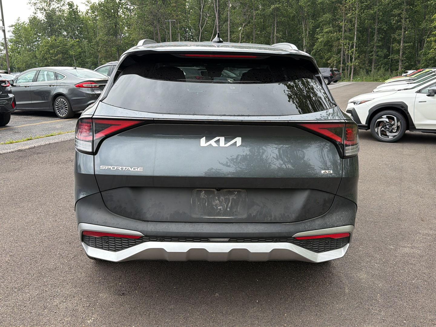 Used 2025 Gravity Gray Kia EX image 9