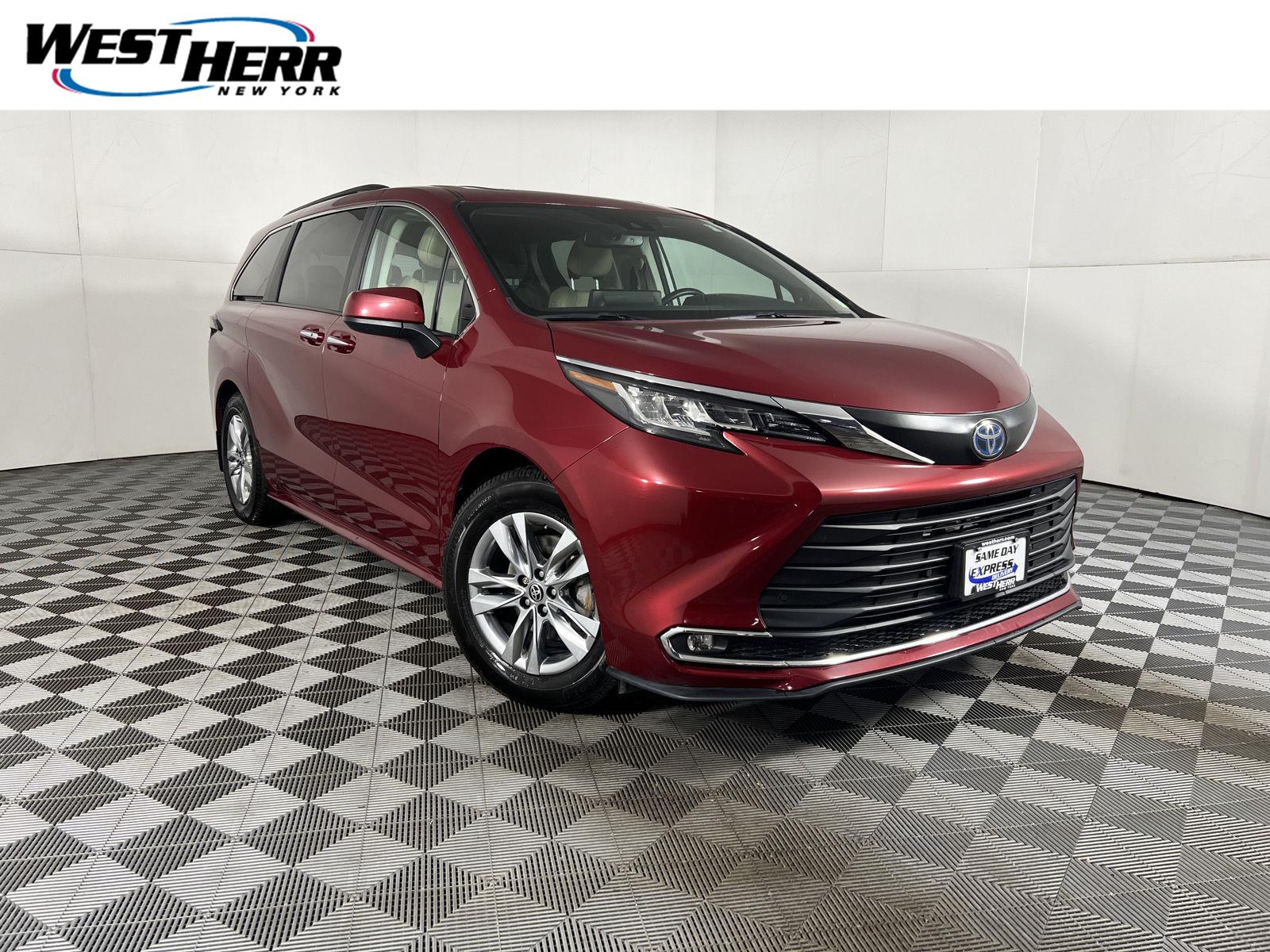2023 Toyota Sienna XLE