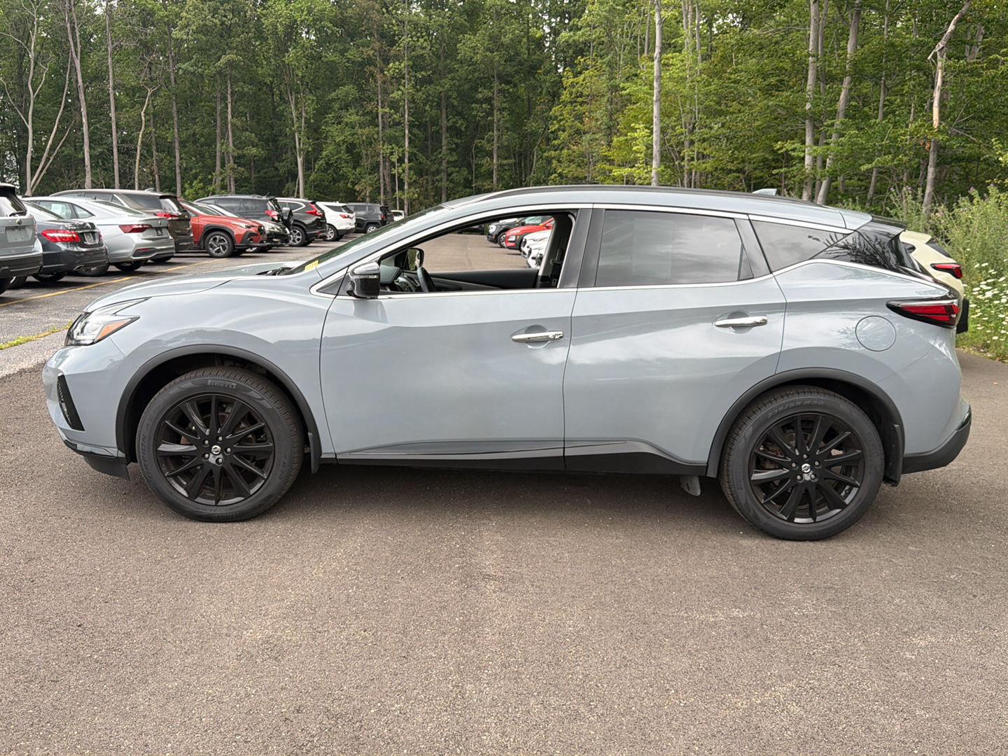 Used 2022 Boulder Gray Pearl Nissan SV image 11