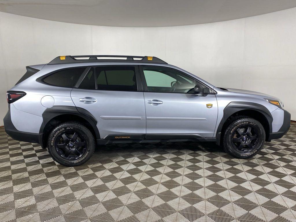Used 2024 Ice Silver Metallic Subaru Wilderness image 8