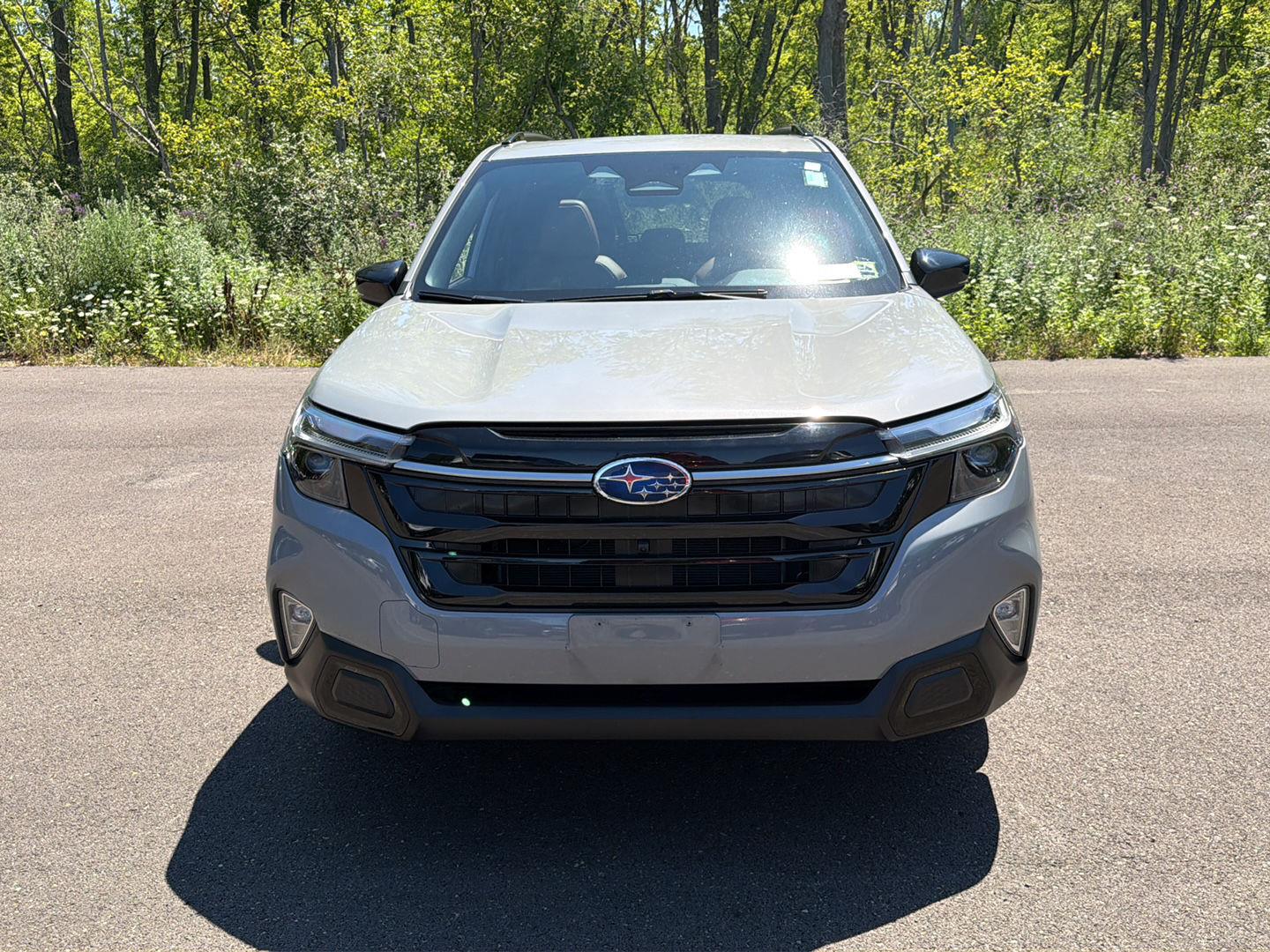 Used 2025 River Rock Pearl Subaru Touring image 11