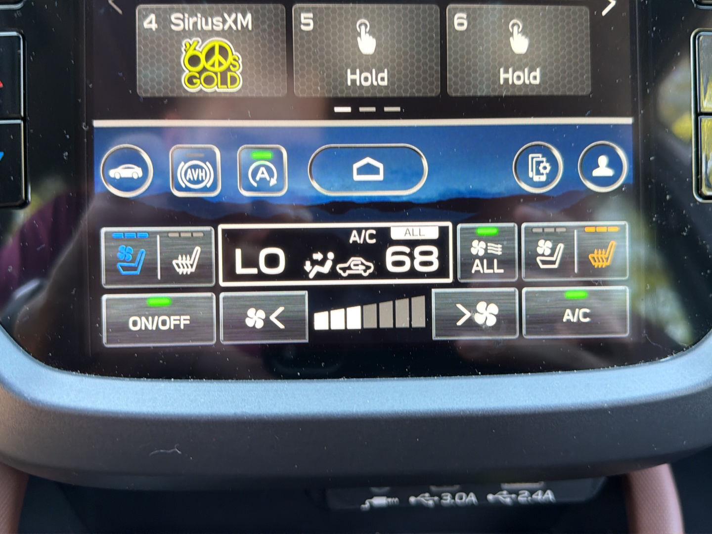 Used 2025 River Rock Pearl Subaru Touring image 4