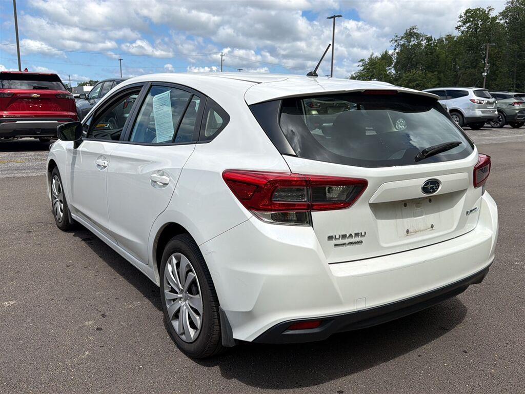 Certified Used 2023 Crystal White Pearl Subaru  image 10