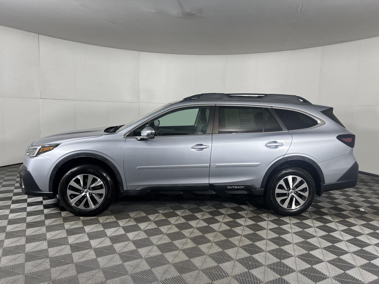 Used 2020 Ice Silver Metallic Subaru Premium image 30