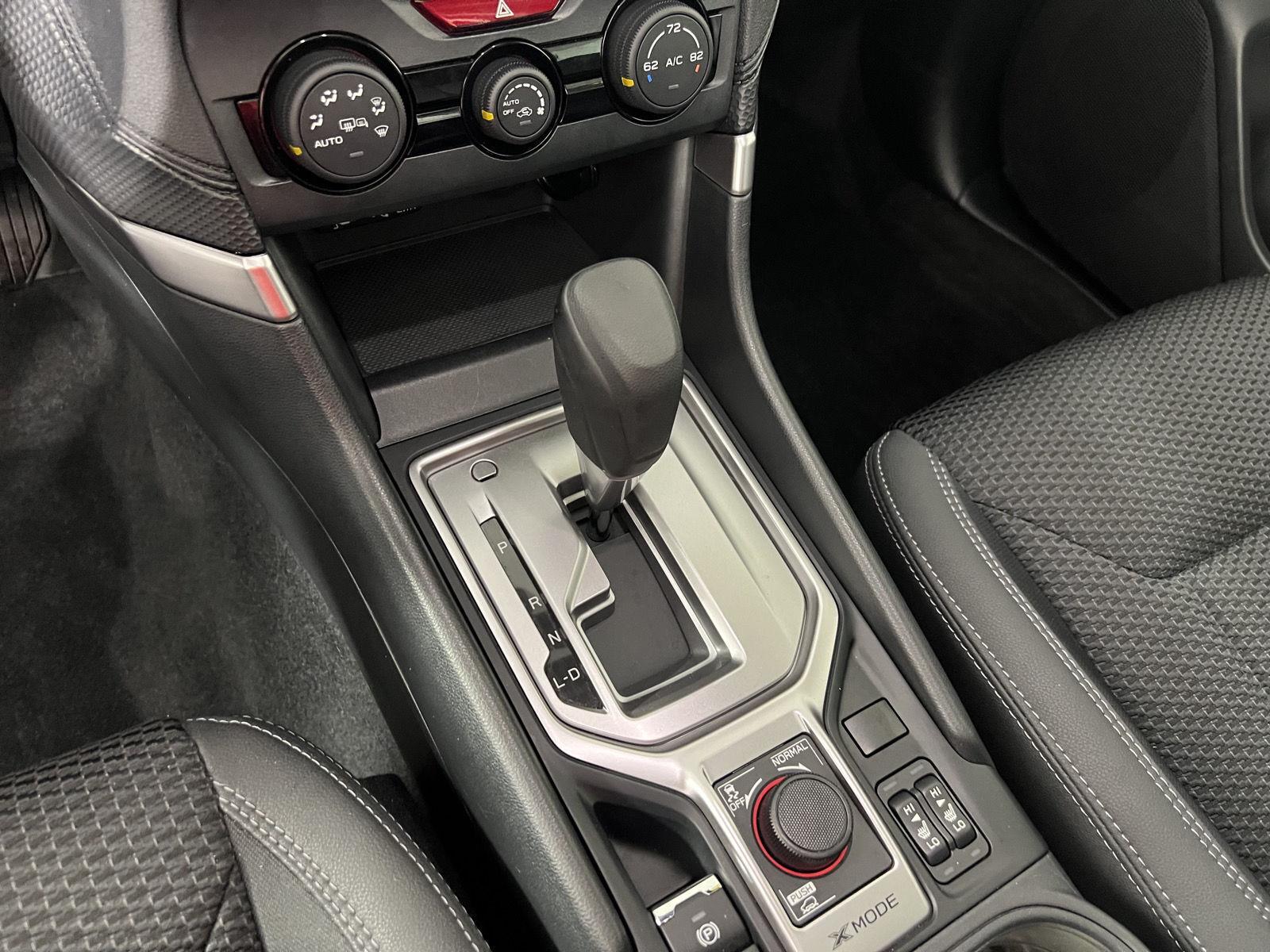 Used 2023 Ice Silver Metallic Subaru Premium image 29