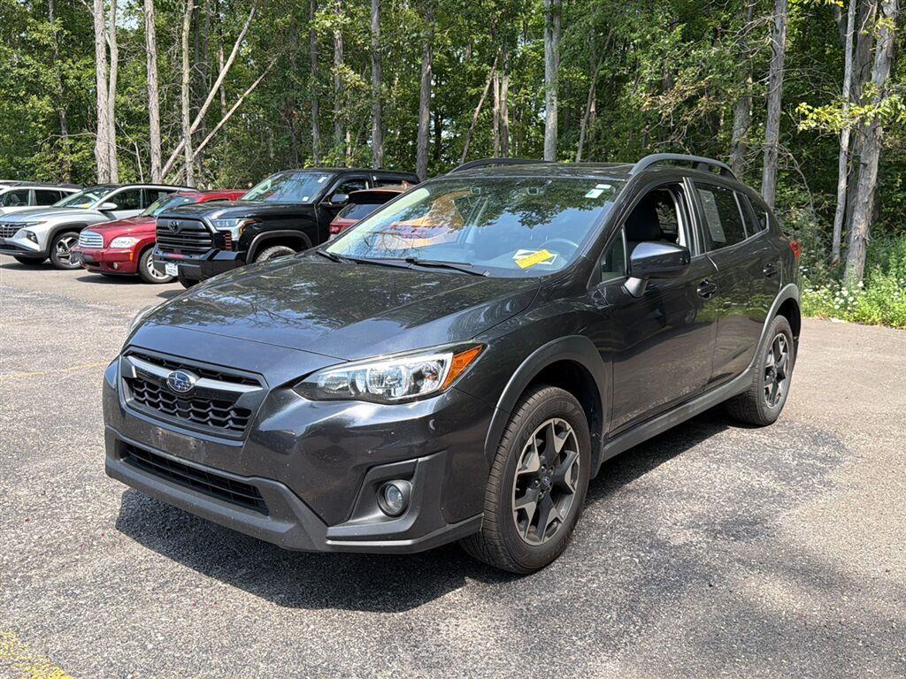 Used 2019 Dark Gray Metallic Subaru Premium image 12