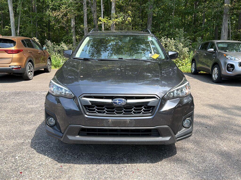 Used 2019 Dark Gray Metallic Subaru Premium image 13