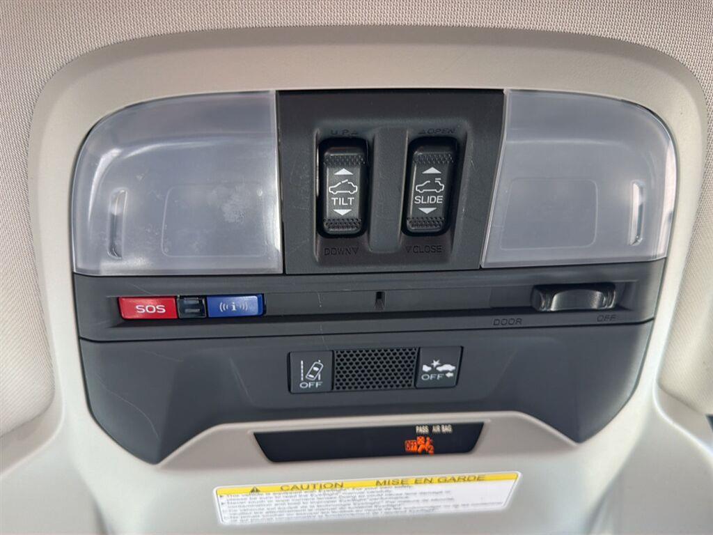 Used 2019 Dark Gray Metallic Subaru Premium image 20