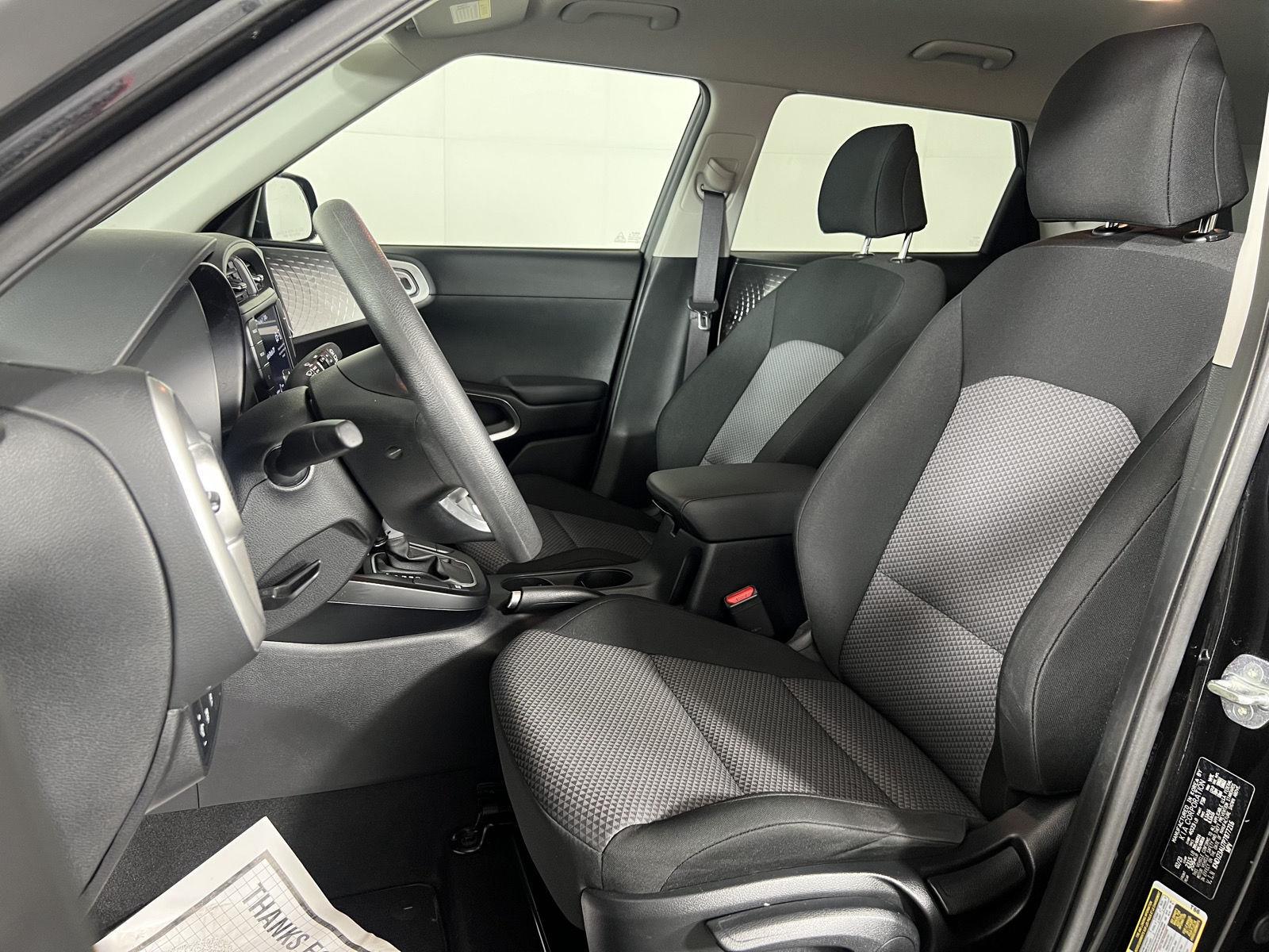 Used 2023 Fusion Black Kia LX image 14