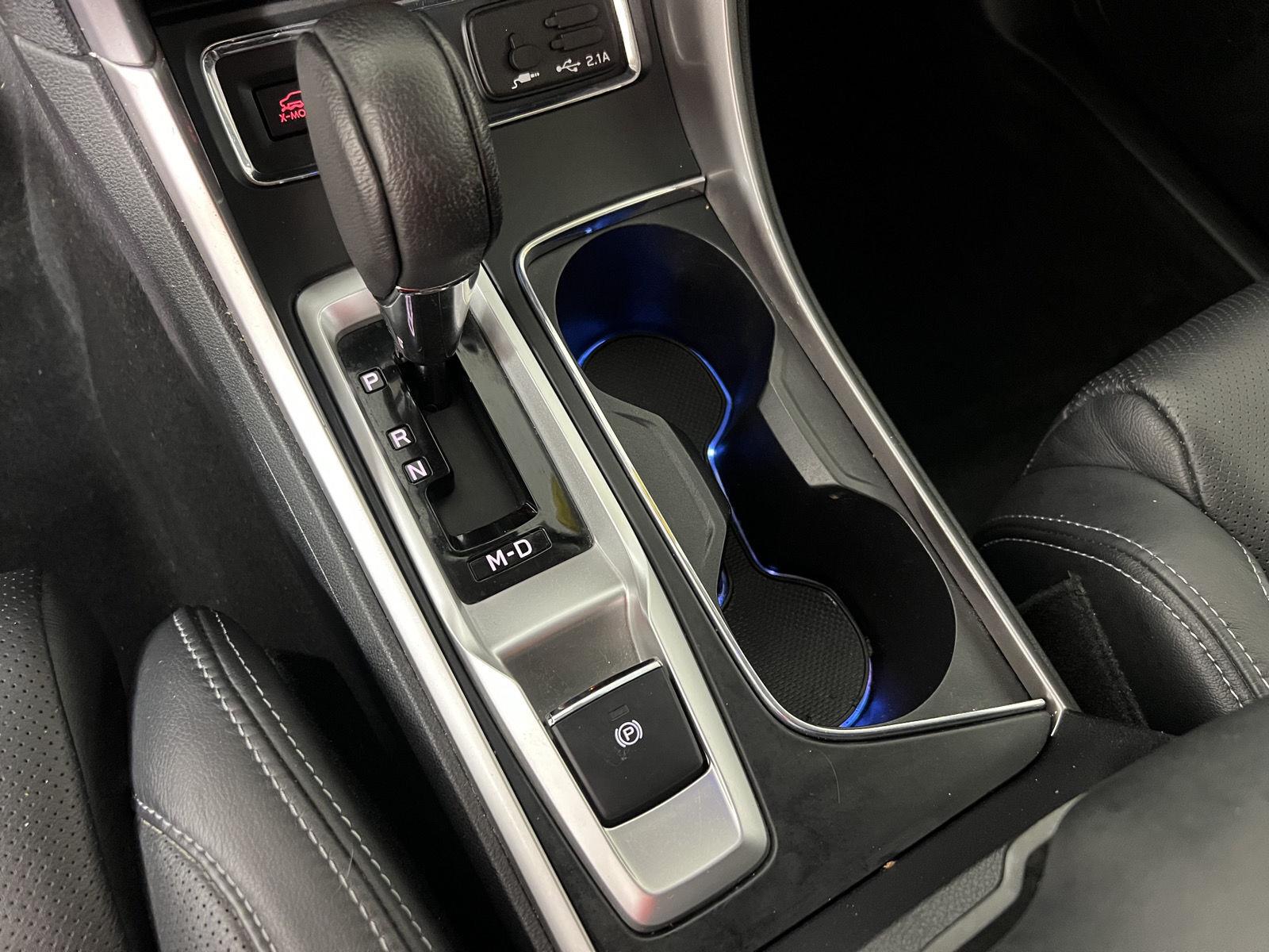 Used 2020 Ice Silver Metallic Subaru Limited image 25
