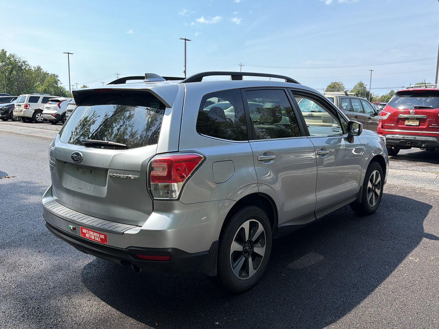 Used 2018 Ice Silver Metallic Subaru Limited image 8