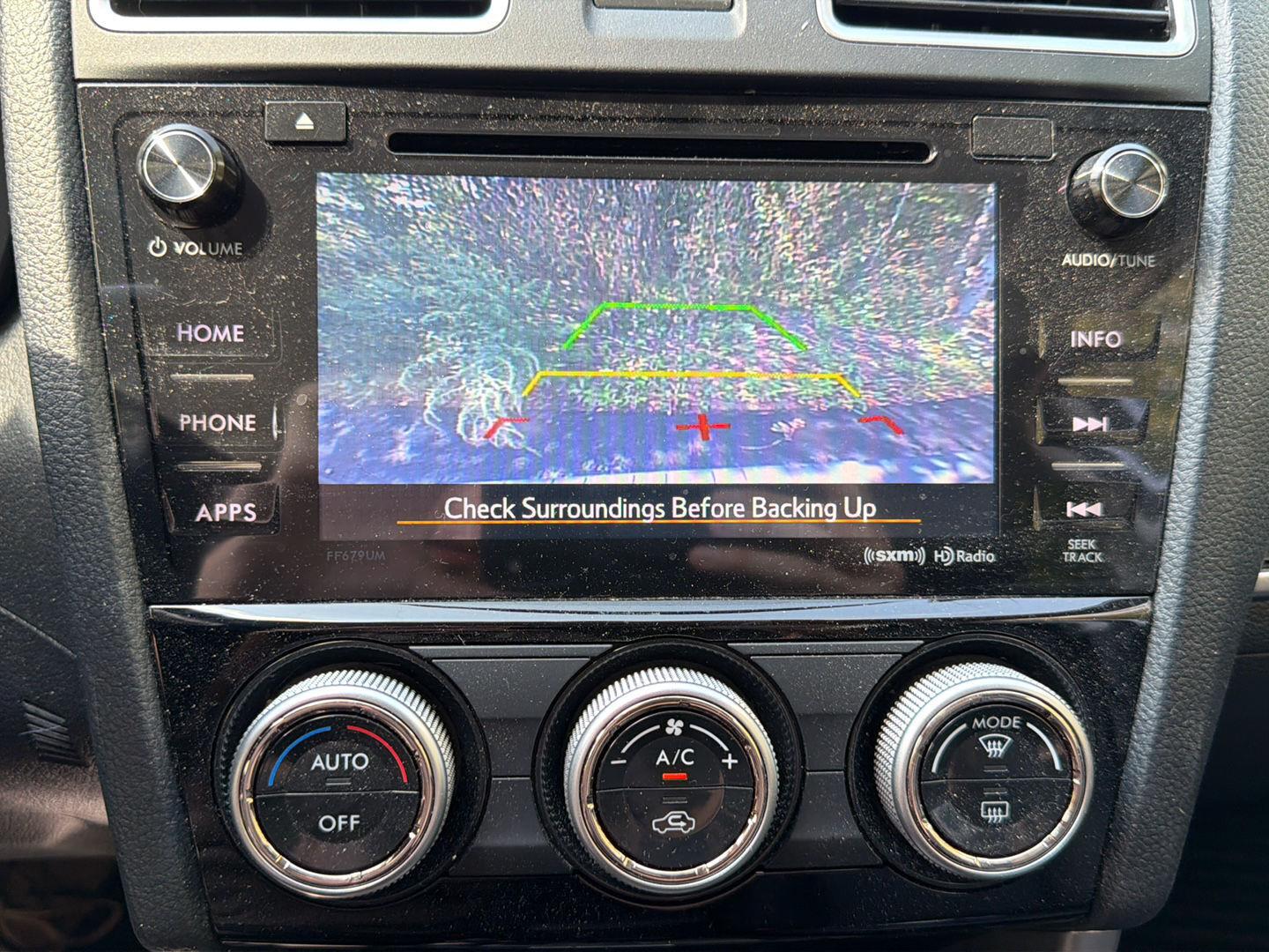 Used 2018 Ice Silver Metallic Subaru Limited image 18