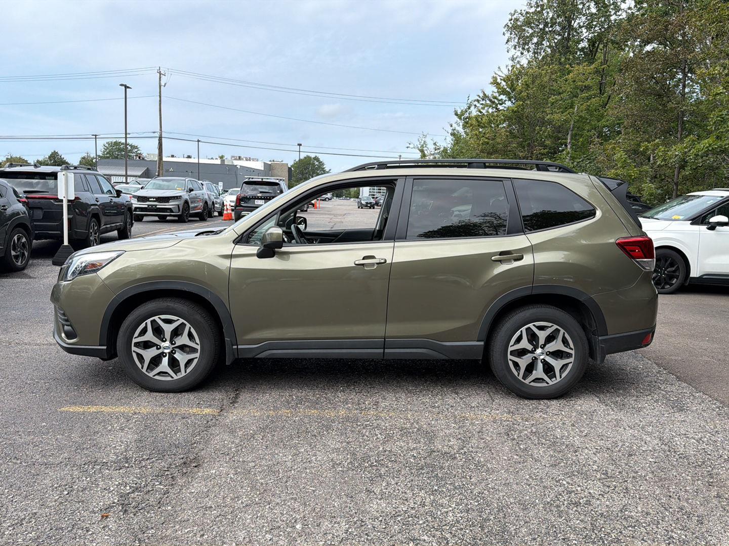 Certified Used 2024 Autumn Green Metallic Subaru Premium image 11