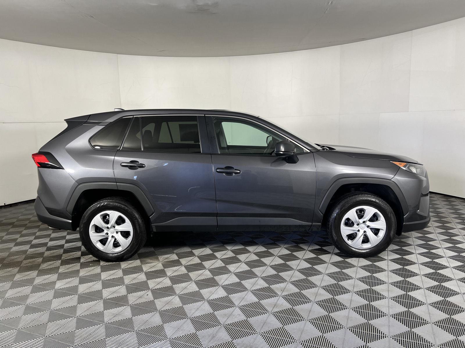 Used 2022 Magnetic Gray Metallic Toyota LE image 21