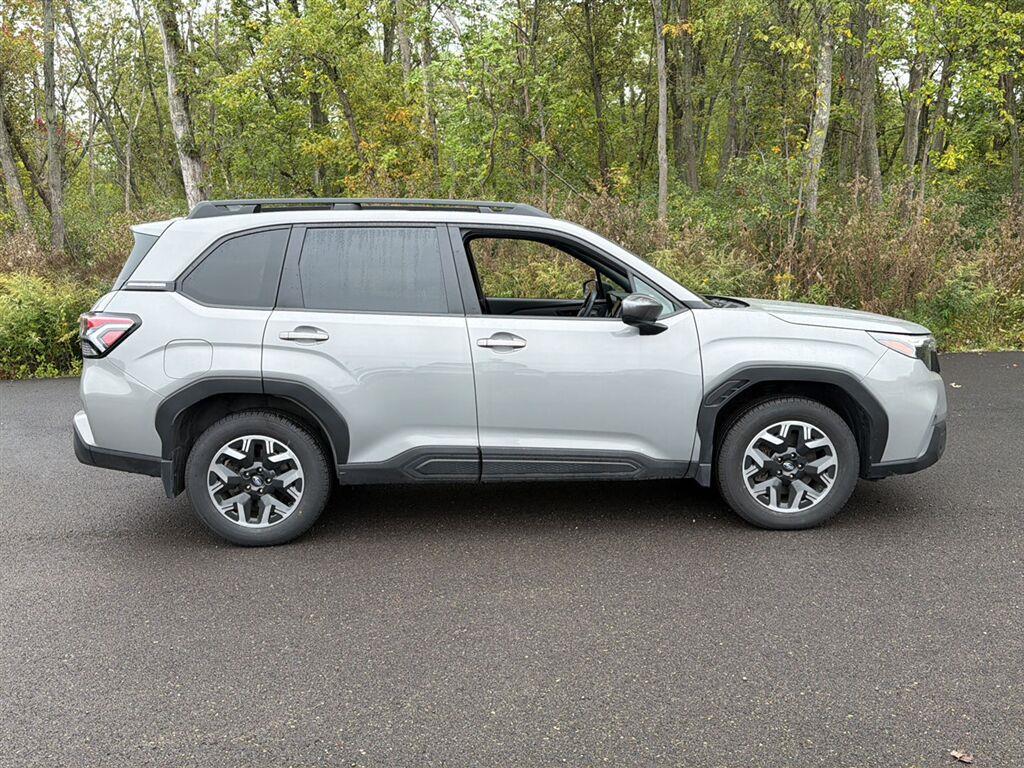 Certified Used 2025 River Rock Pearl Subaru Premium image 7