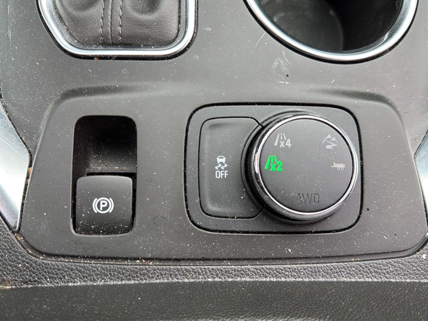 Used 2019 Satin Steel Metallic Chevrolet LT Leather image 18
